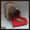 Szív alakú ajándék doboz egyedi mintával