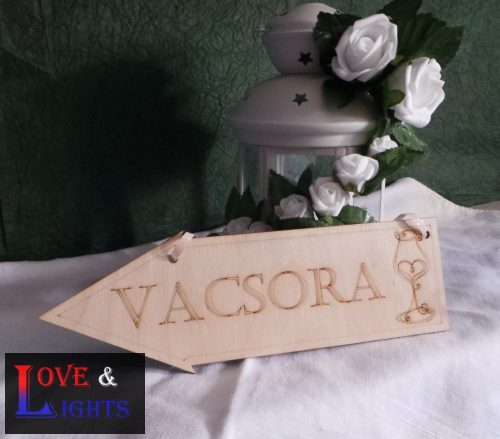 Vacsora feliratú nyíl