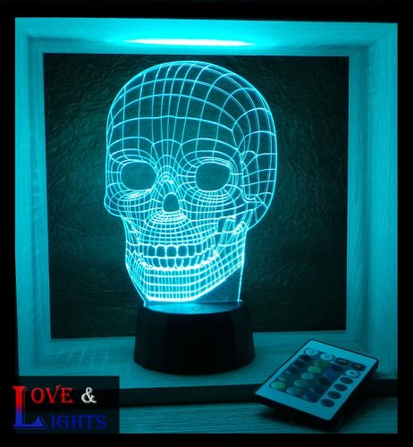 Koponya ( skull)  alakú illúzió lámpa