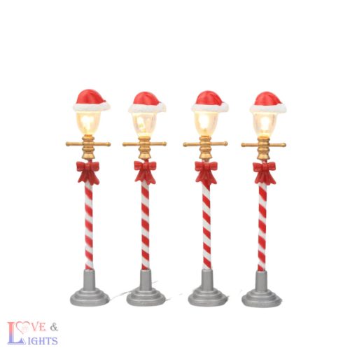 LED-es kandeláber mikulássapkával