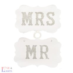 Mr Mrs ezüst színű táblák