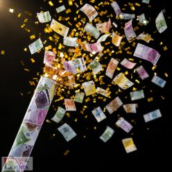 Euro bankjegyes konfetti ágyú - 40cm