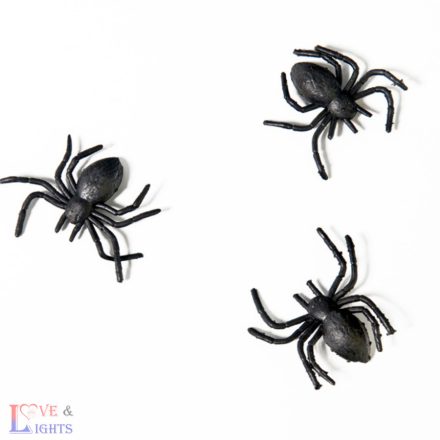 Műanyag fekete pókok - 10 db