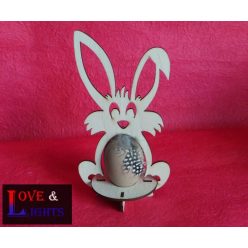 Nyuszi tojástartó fából 2