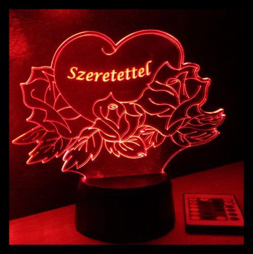Szív virágokkal mintás ajándék lámpa egyedi felirattal