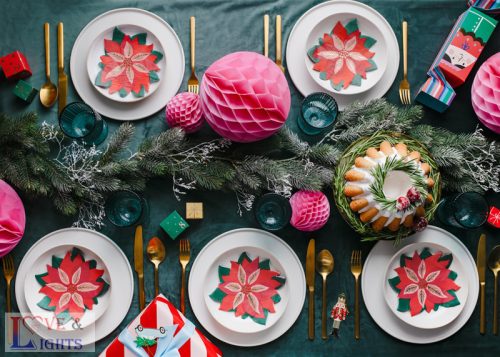 Mikulásvirág mintás karácsonyi szalvéta  (1 csomag / 20 db)