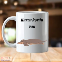 Korán kelők bögréje - alvó tacskó mintával